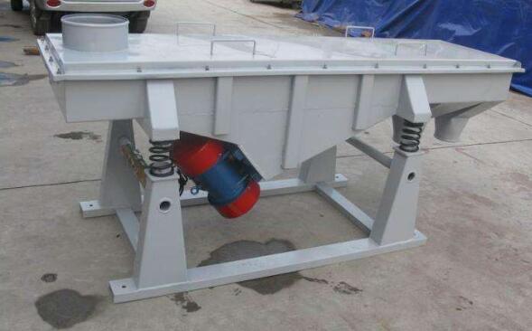 方形振动筛在使用时需要注意什么方面呢？